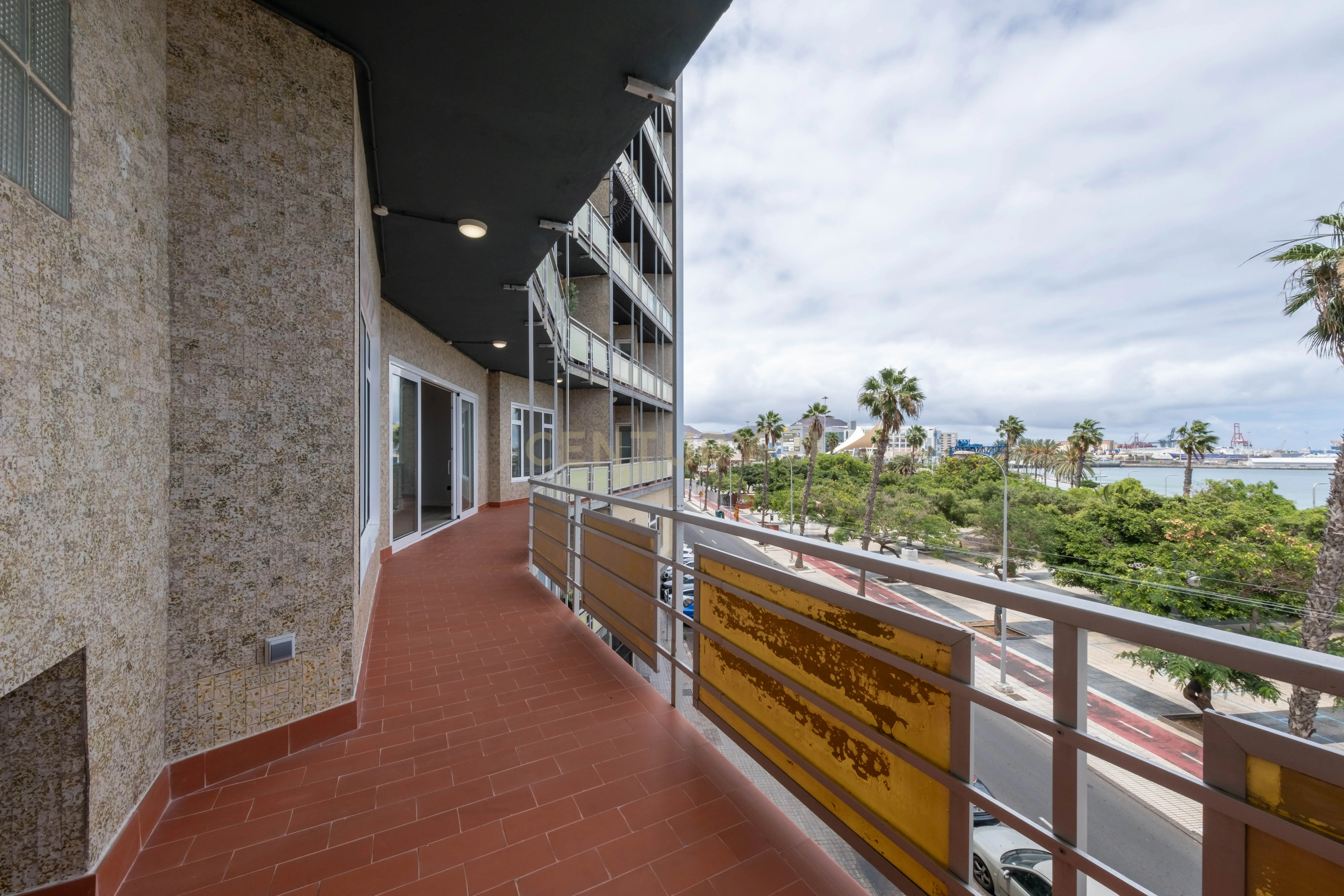 Vista exterior de Apartament en venda en Las Palmas de Gran Canaria amb Traster i Balcó