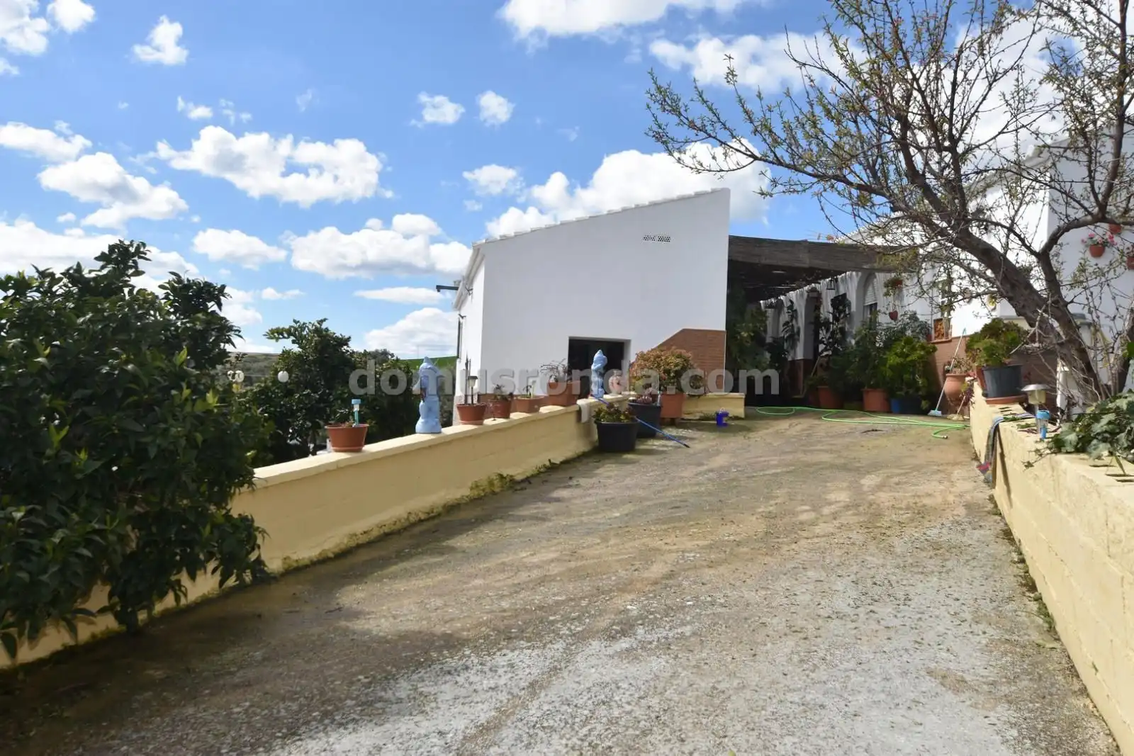 Maison rustique avec piscine à vendre à Peñacerrada