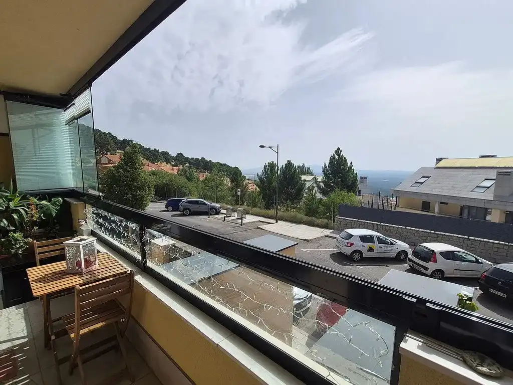 Terrassa de Dúplex en venda en San Lorenzo de El Escorial amb Aire condicionat, Calefacció i Parquet