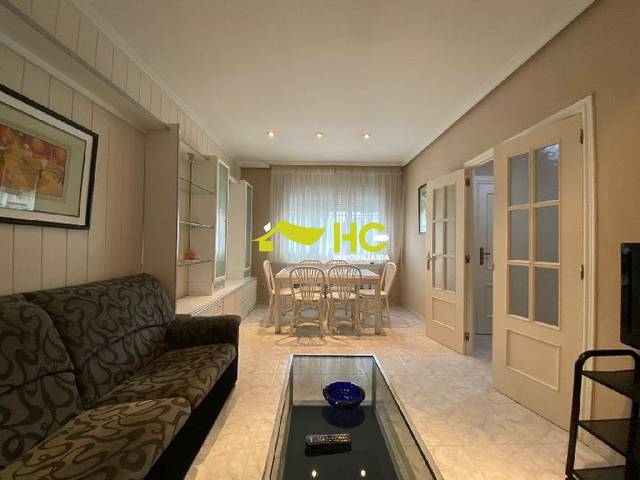 Casa adosada en Alquiler en Centro