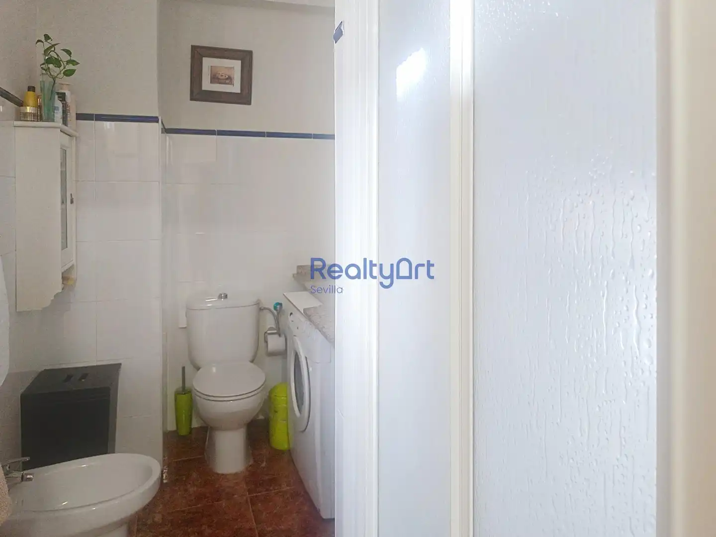 Bathroom of Flat for sale in Sevilla