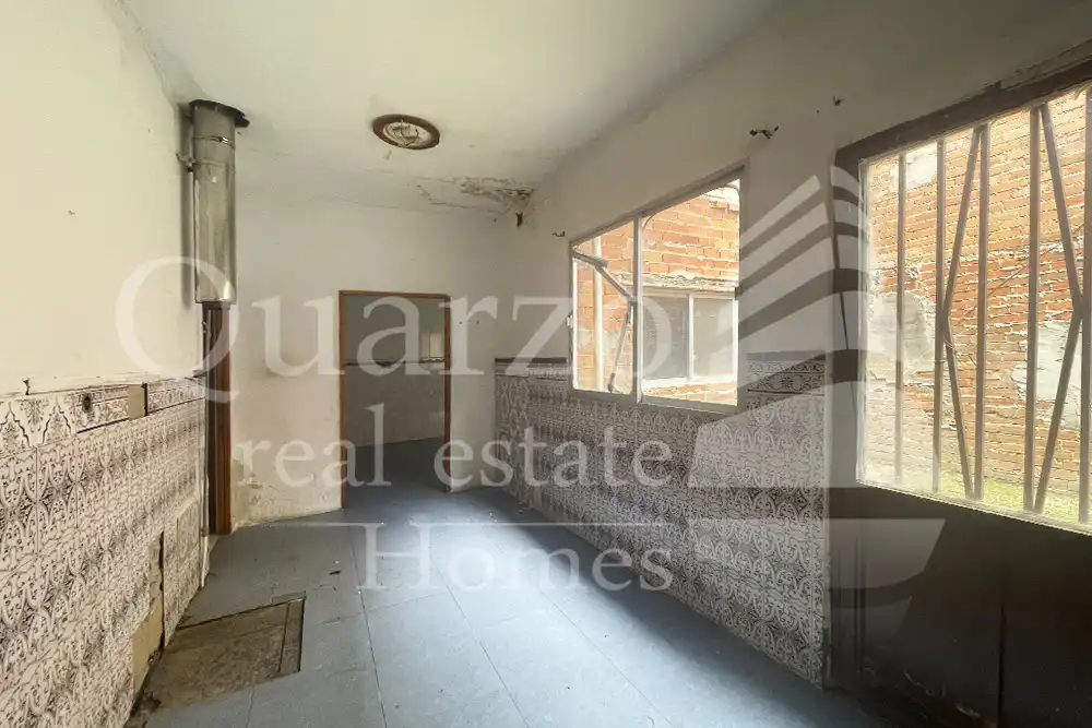 Casa adosada en venta en Quintanar de la Orden