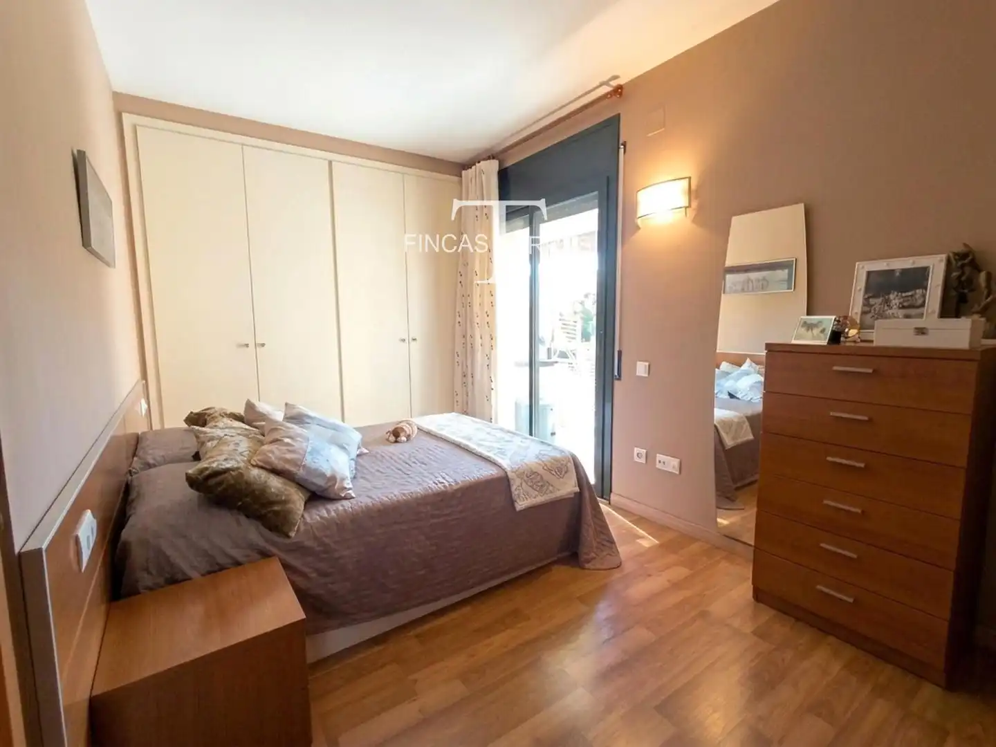 Habitación de Piso en venta en Barcelona con Aire acondicionado y Terraza