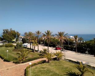 Vista exterior de Apartament en venda en Mijas amb Aire condicionat, Terrassa i Traster