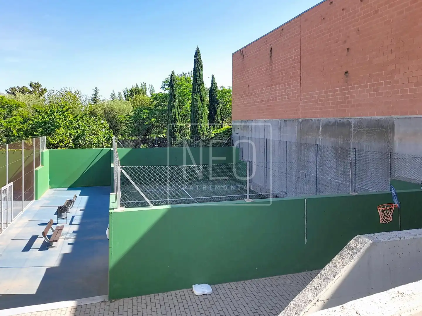 Aparcament de Pis en venda en Villanueva de la Cañada amb Aire condicionat, Calefacció i Traster