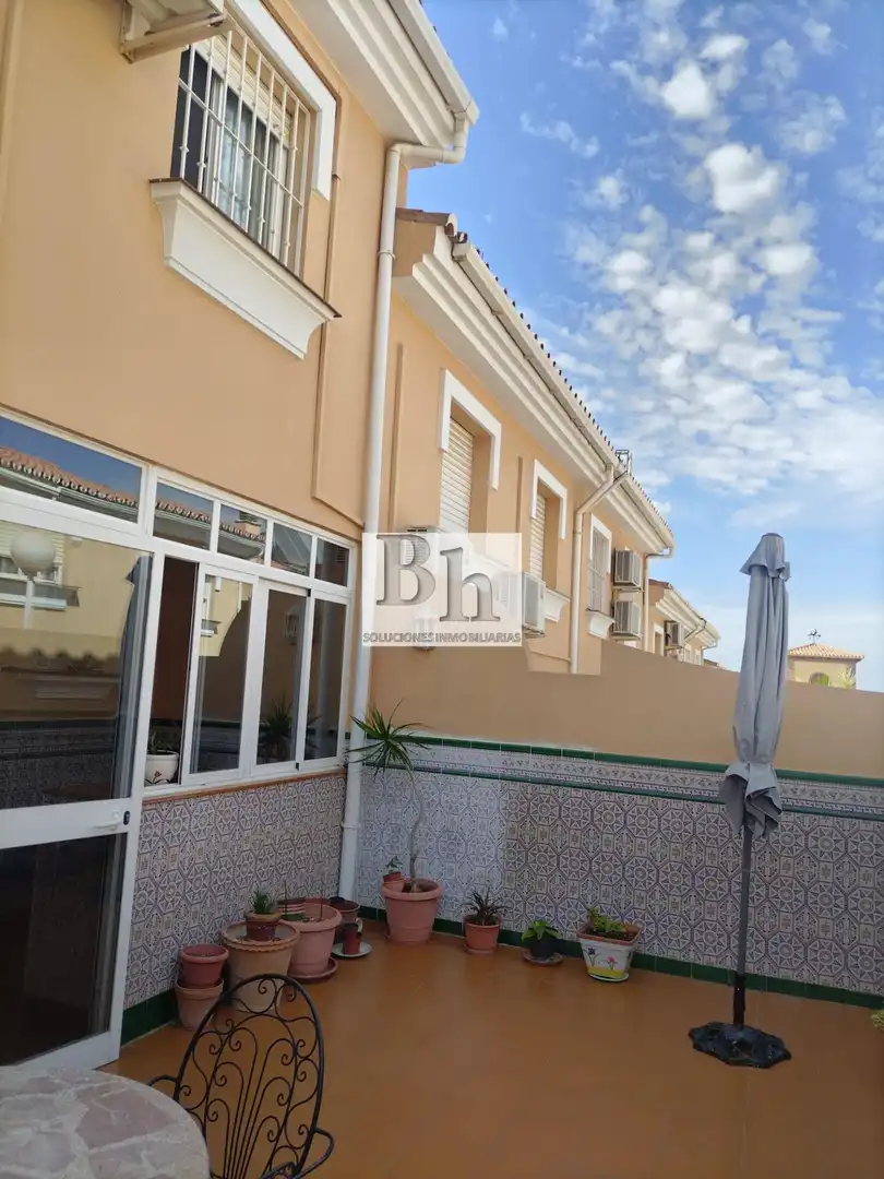 Detached homes for sale in Fuente Alegre - El Chaparral - Los Morales