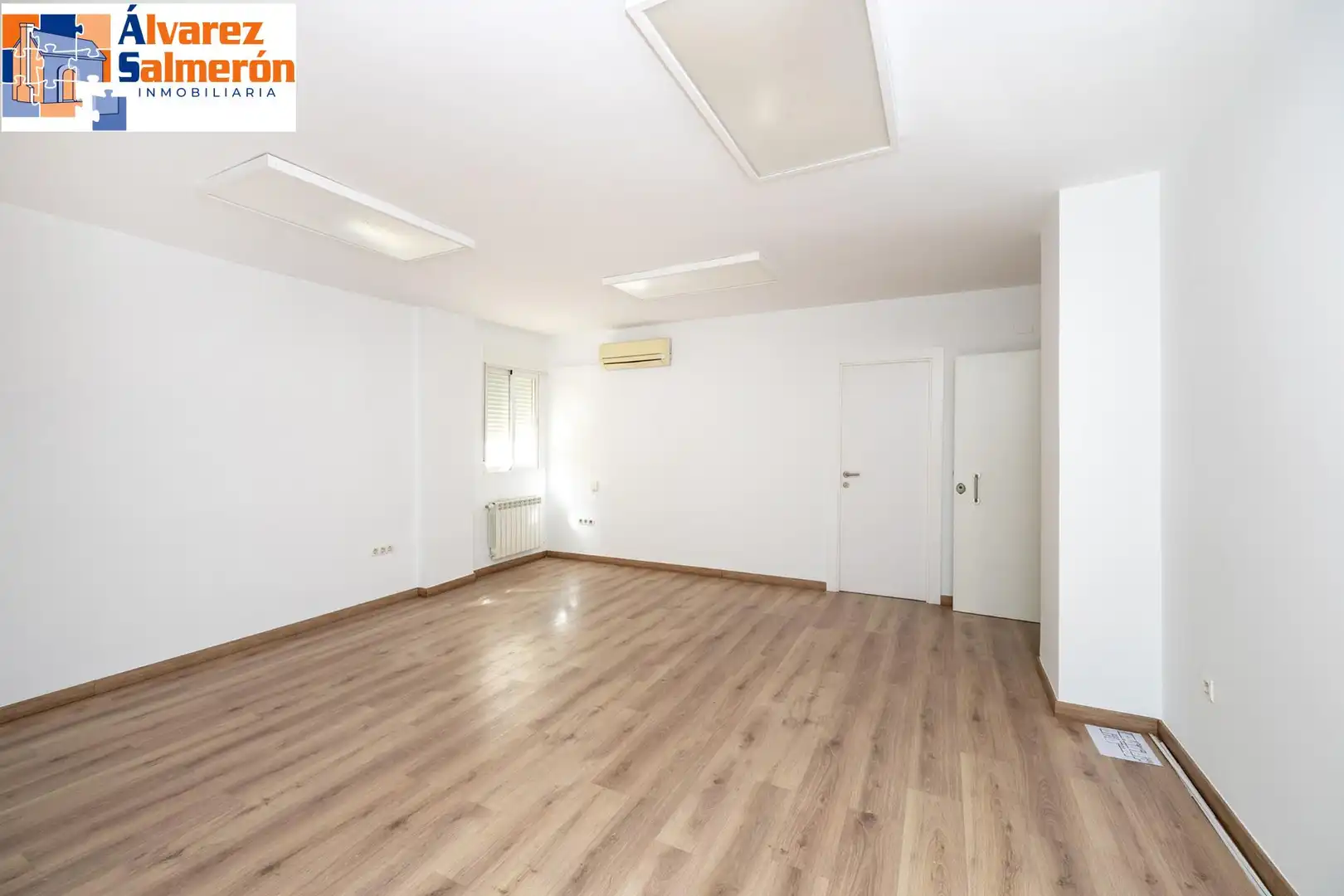 Flat with terrace for sale in Camino de Ronda, imagen 4