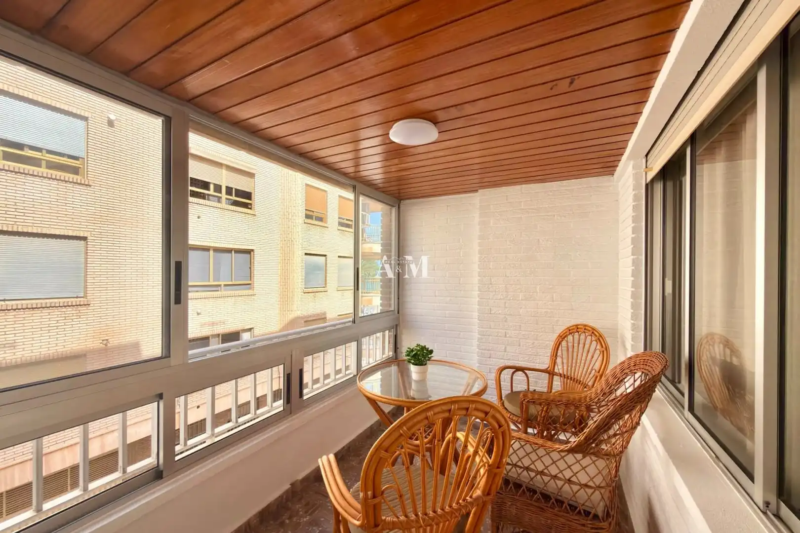 Terrasse von Wohnung zur Miete in Torrevieja mit Klimaanlage, Heizung und Terrasse