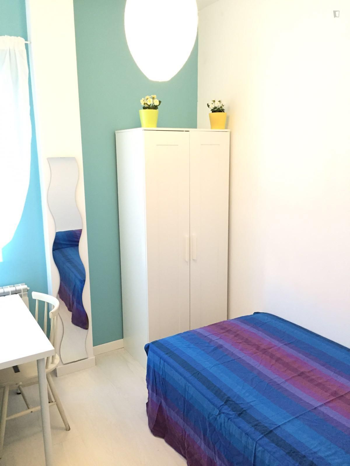 Apartament per a compartir a Puerta del Ángel