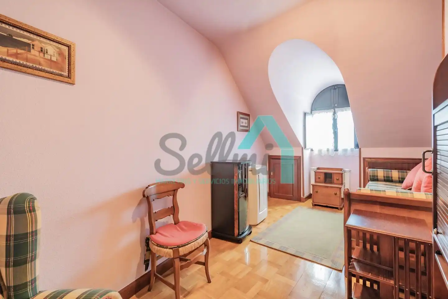 Dúplex de alquiler en Calle la Lila, Salesas - Foncalada - Campoamor
