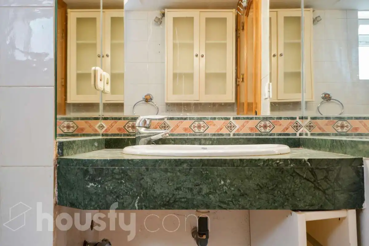 Bathroom of Houses for sale in Madrid  with Air Conditioner, Heating and Terrace