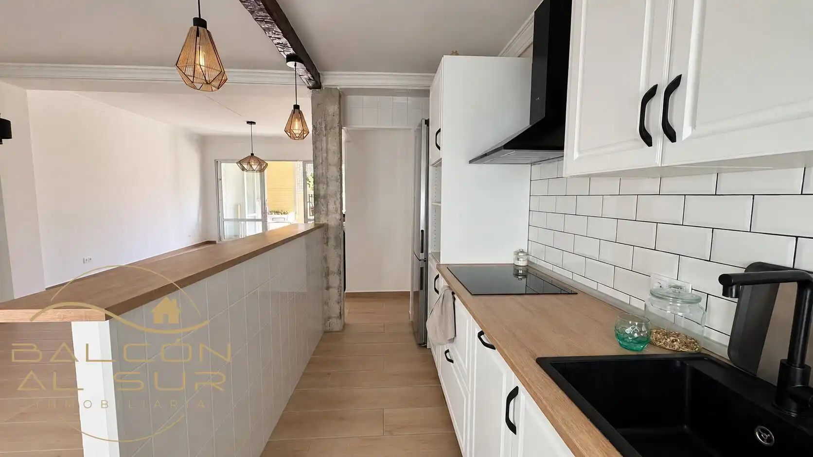 Cocina de Piso en venta en Rota con Terraza
