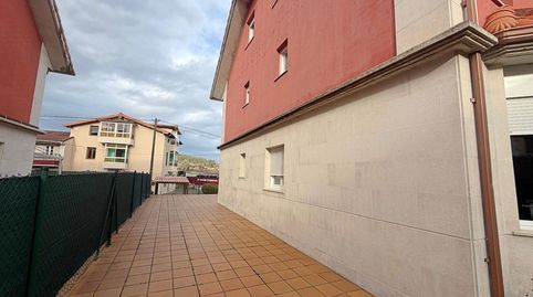 Foto 2 de Casa adosada en venda a Barrio el Arrabal, Vioño, Piélagos