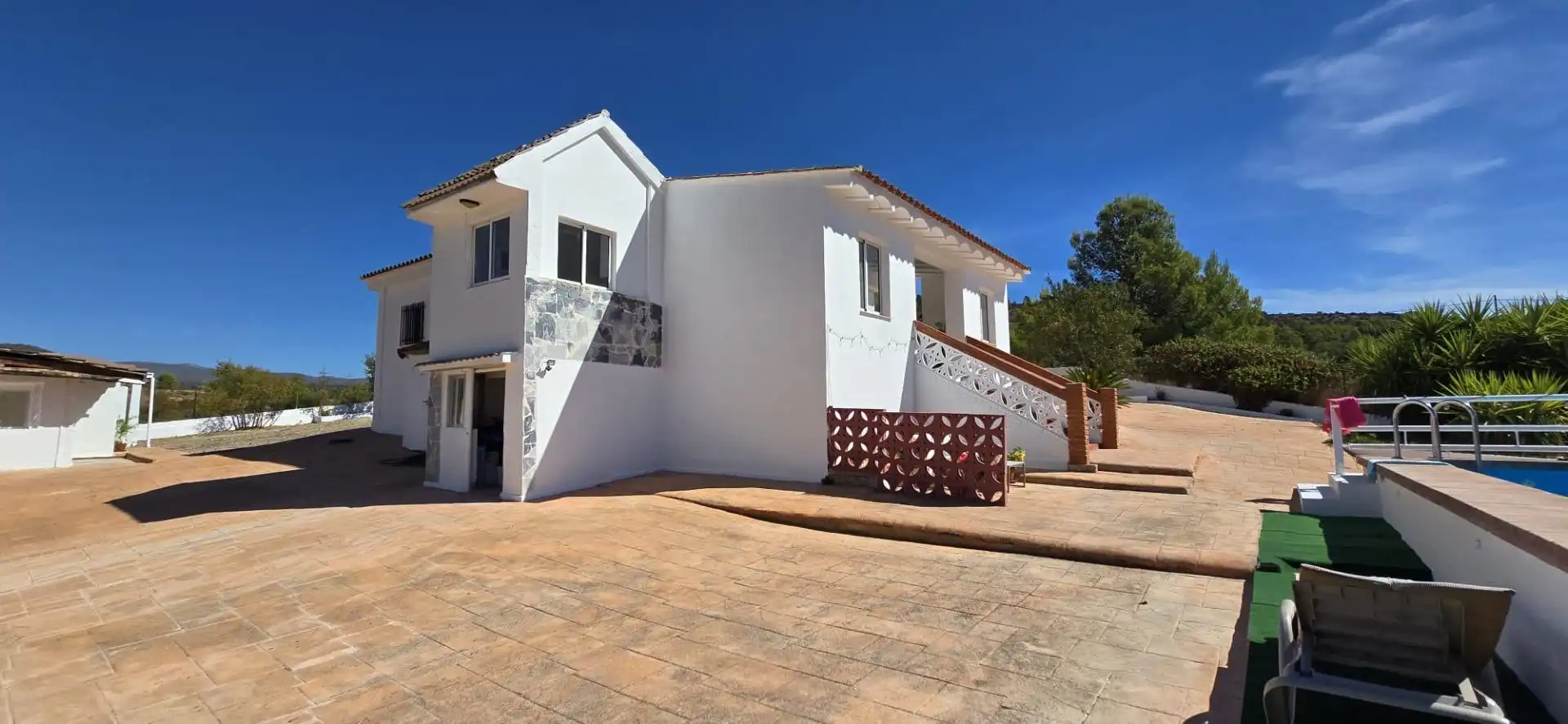 Chalet con piscina en venta en Urbanizaciones, imagen 6