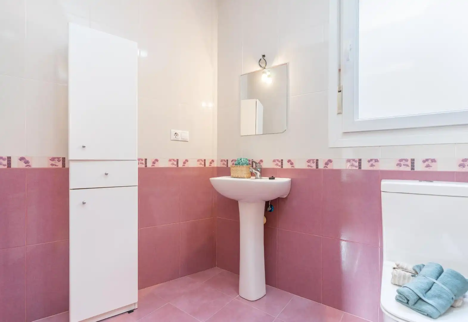 Bathroom of Flat for sale in Llanes  with Heating, Terrace and Storage room