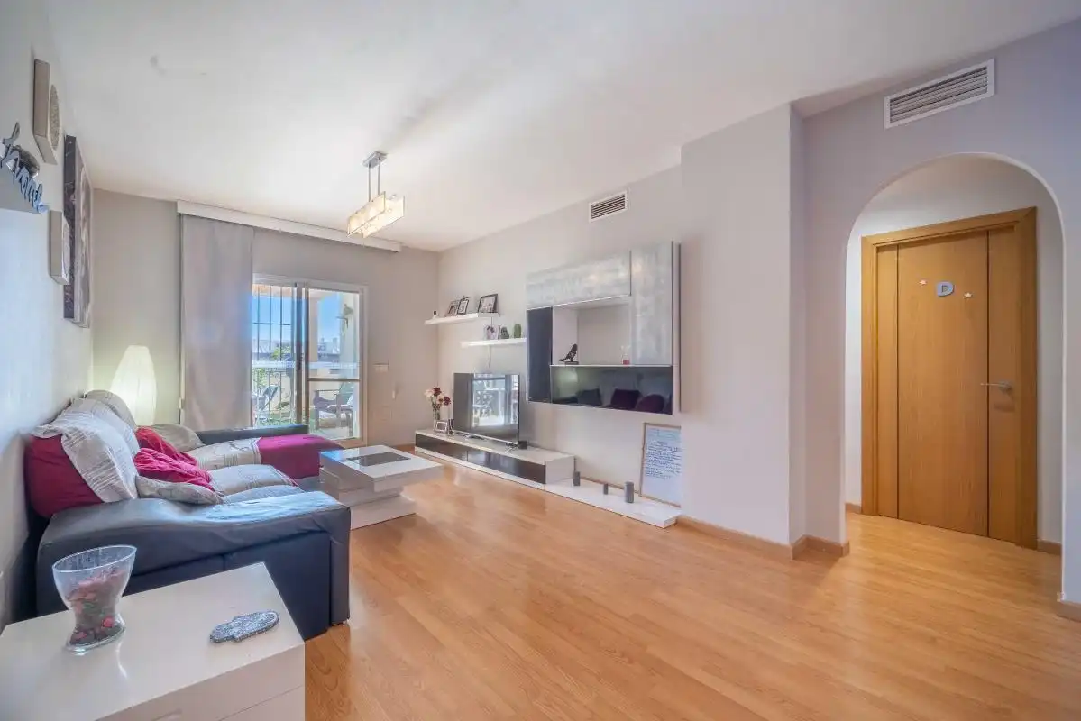 Flat for sale in Av. Retamar, La Capellanía - El Higuerón