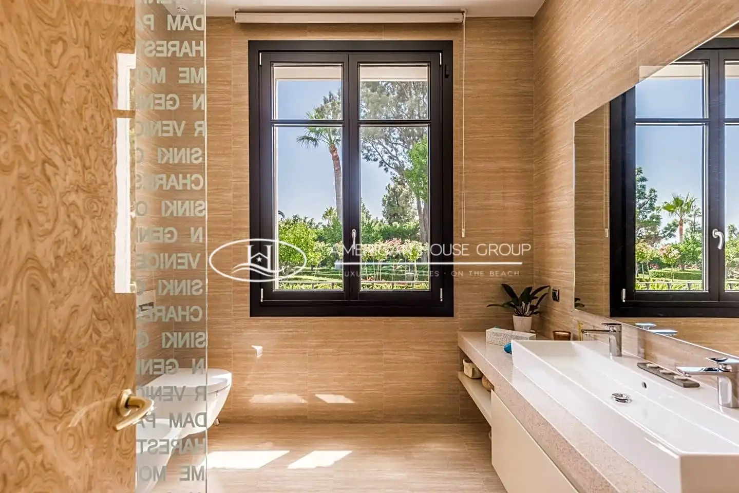 Casa amb piscina en venda a Urb. Hacienda las Chapas, imagen 17