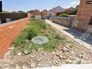 Terreno residencial en venta en Agoncillo