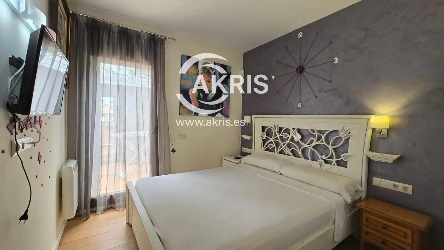 Piso con piscina en venta en Avinguda Sa Boadella, imagen 26