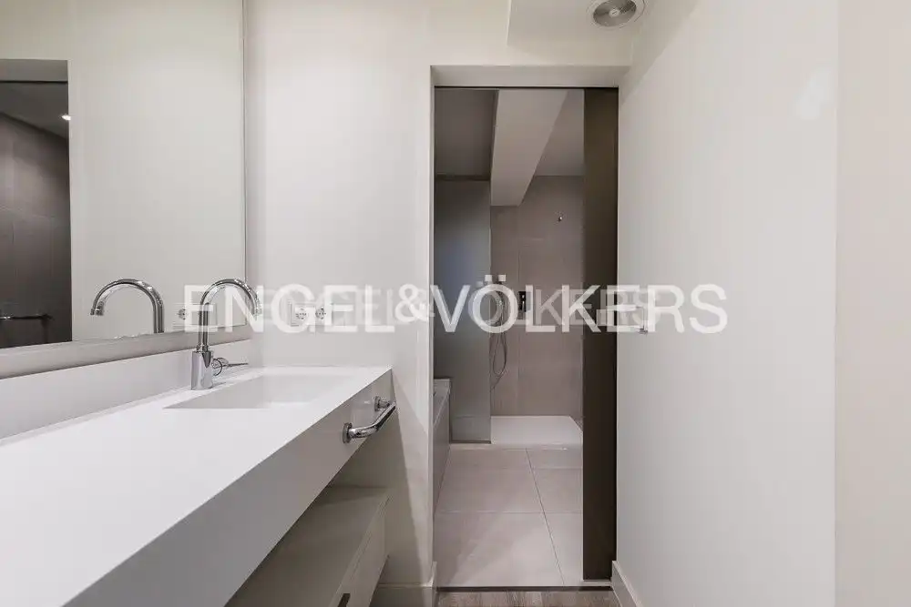 Bany de Pis en venda en Valencia amb Aire condicionat, Calefacció i Parquet