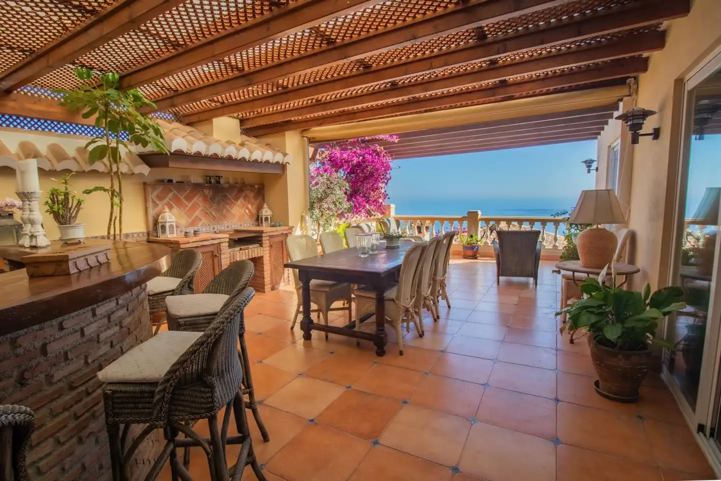 Terrasse von Haus oder Chalet zum Verkauf in Almuñécar mit Klimaanlage, Privatgarten und Terrasse