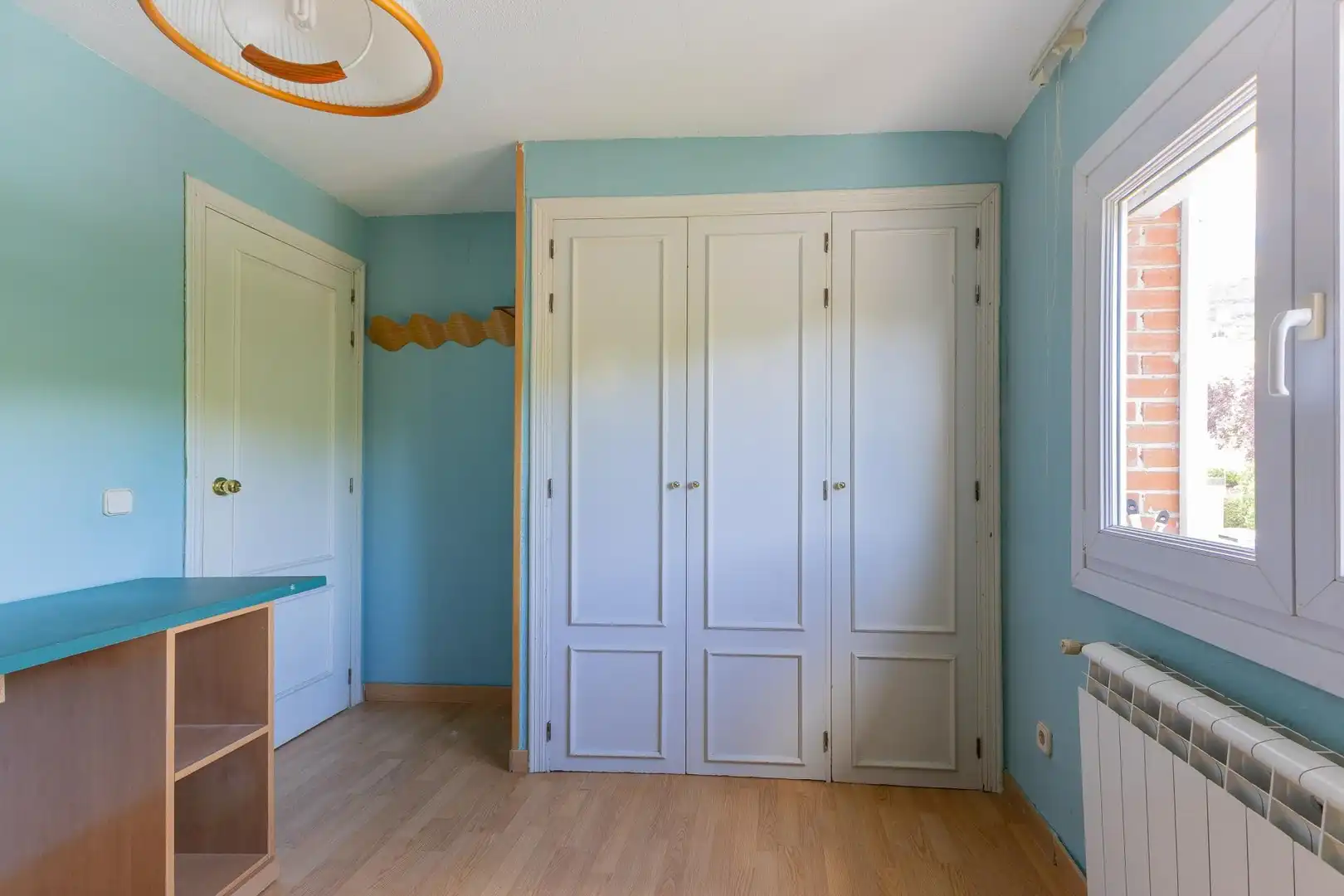 Casa adosada en venta en La Pizarra