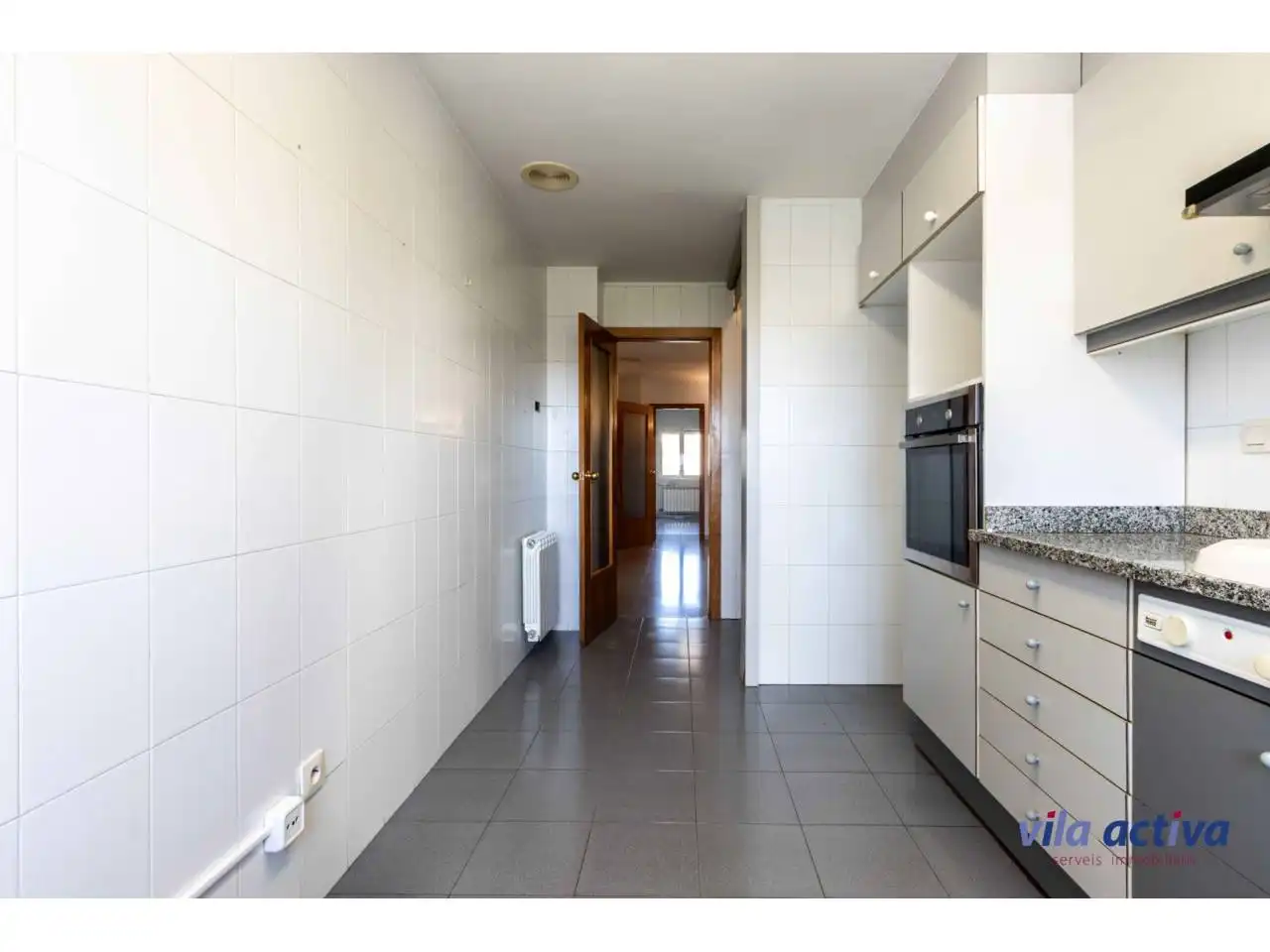 Cocina de Dúplex en venta en Terrassa con Aire acondicionado, Calefacción y Terraza
