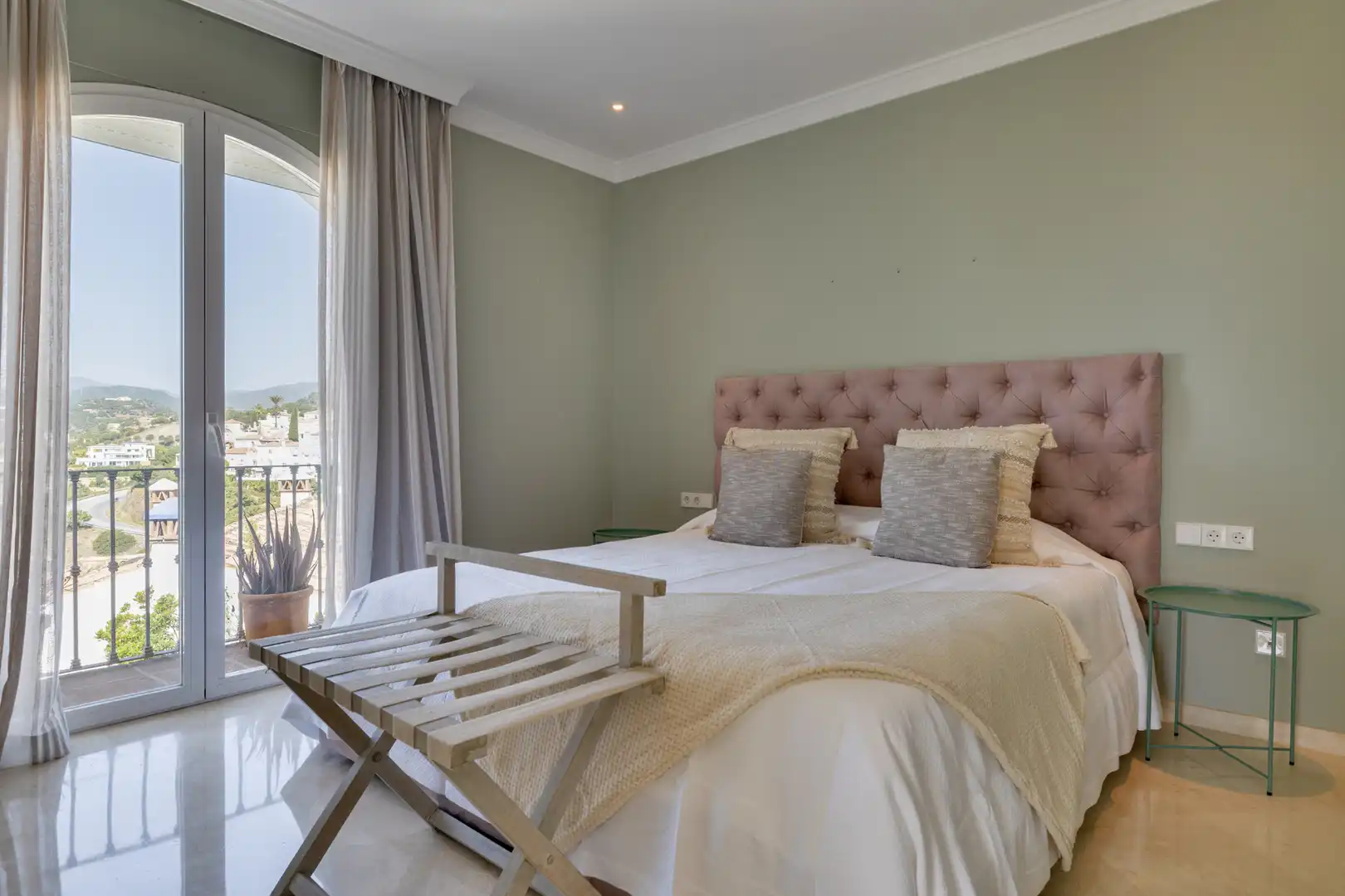 Ático con piscina en venta en La Quinta, imagen 16