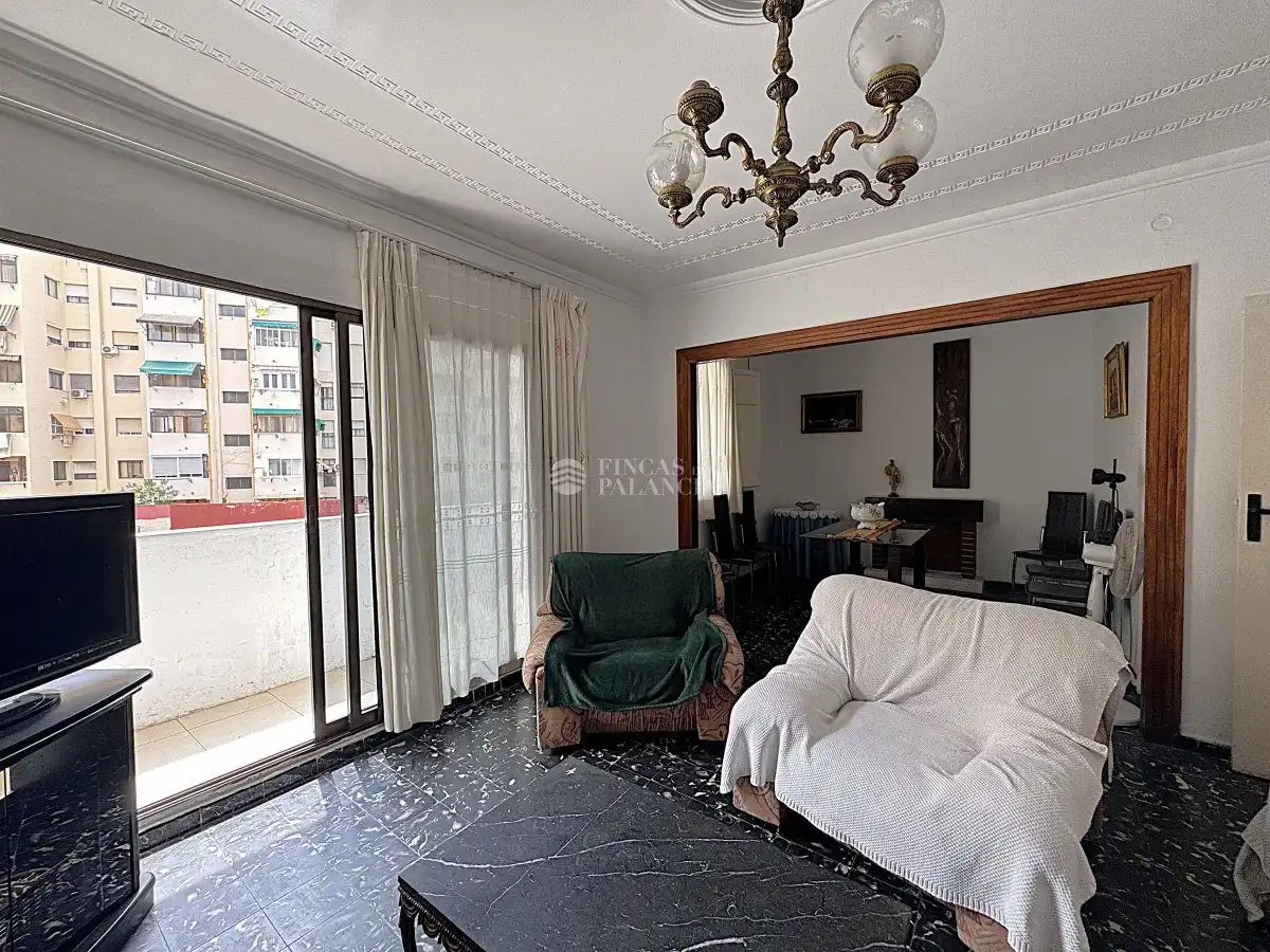 Living room of Flat for sale in Valencia  with Balcony