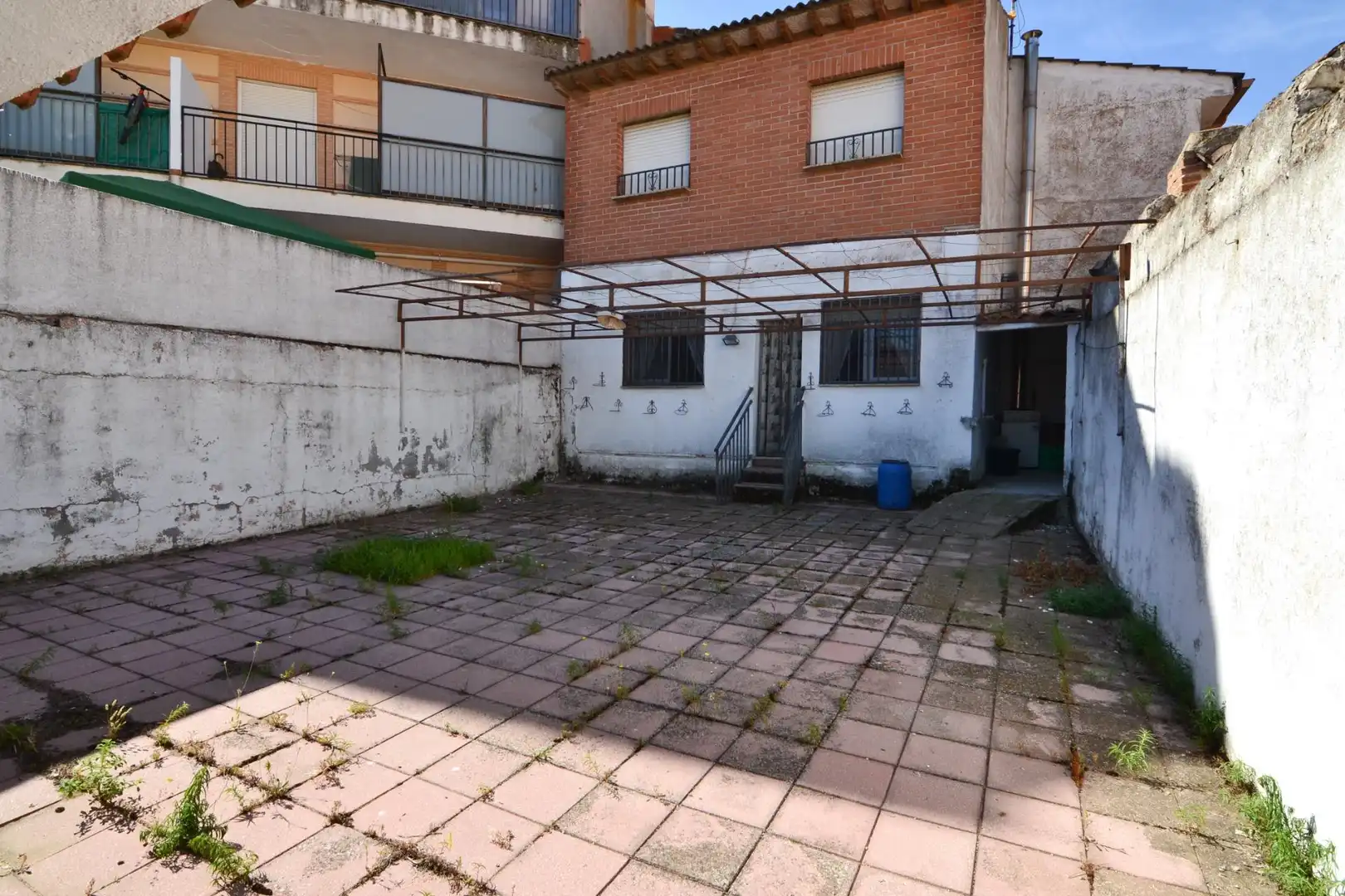 Vista exterior de Casa o xalet en venda en Casarrubios del Monte amb Terrassa