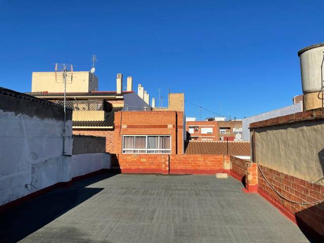 Local comercial en Venta en Carrer d'Andrés Codoñer, 31 en Massanassa