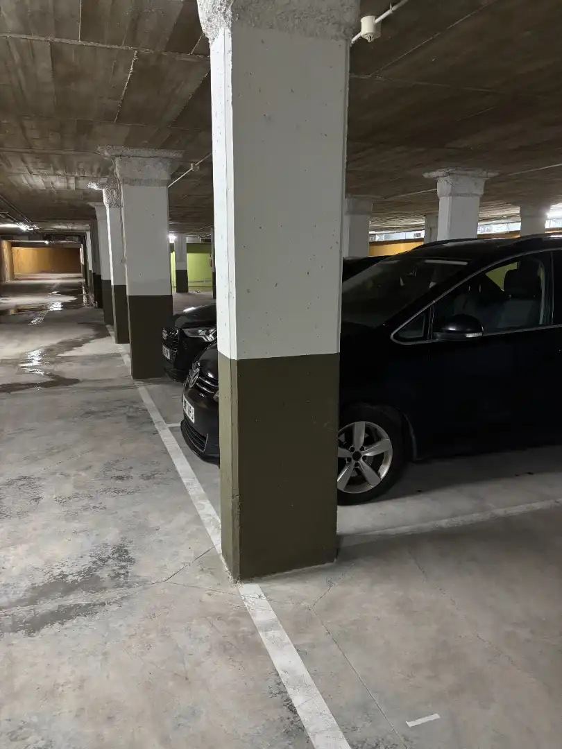 Garaje de alquiler en Carrer Sant Jordi, Sarrià de Ter