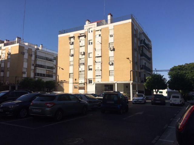 Flat for sale in Plaza Monasterio, San Carlos - San José