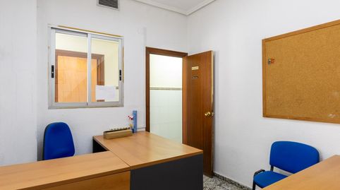 Foto 3 von Erdgeschoss zum Verkauf in Av.de la Malva-rosa, La Malva-rosa, Valencia Capital