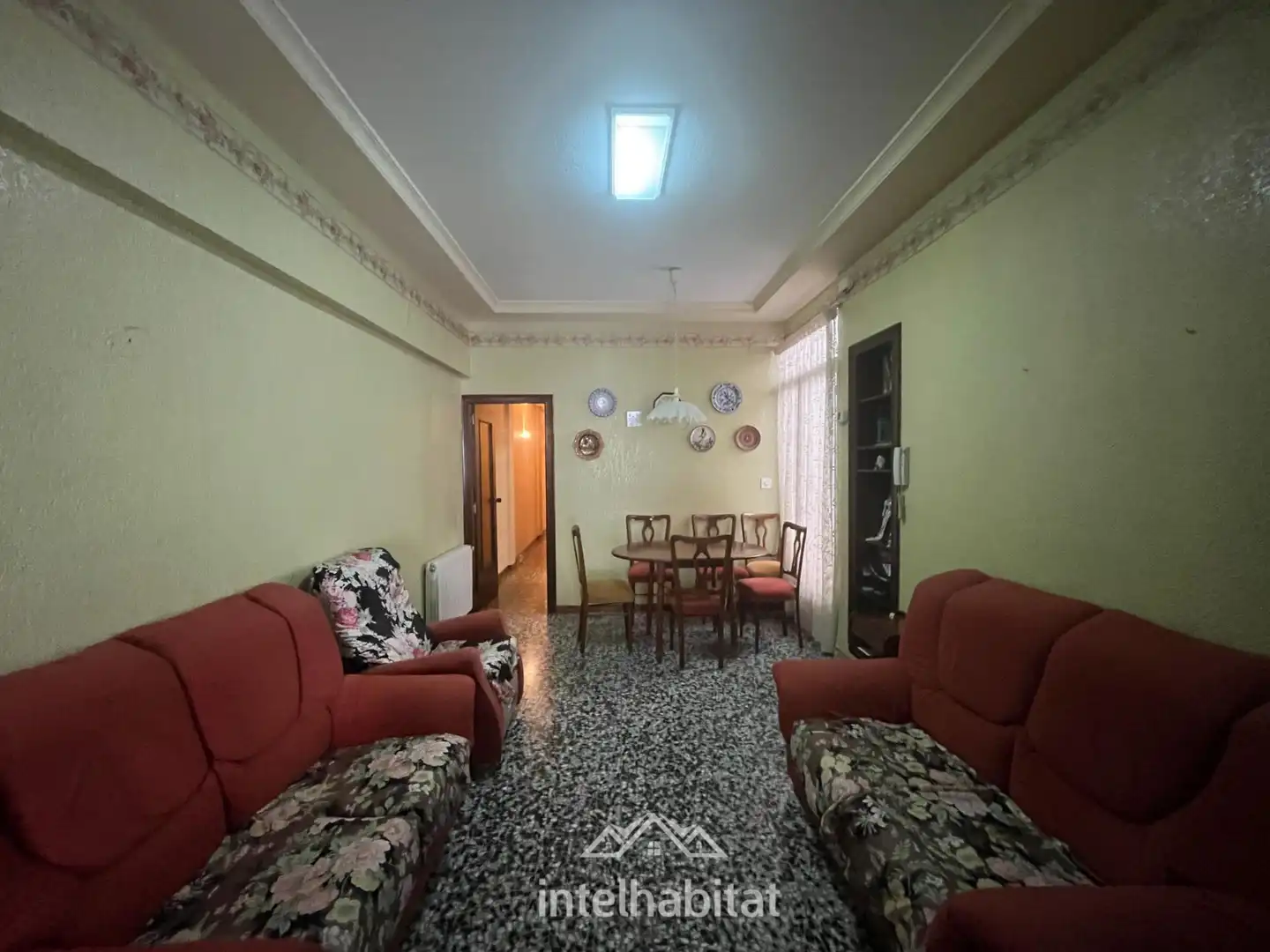 Sala d'estar de Casa o xalet en venda en Benifaió amb Calefacció, Terrassa i Moblat