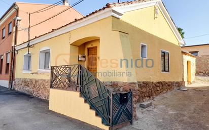 Vista exterior de Casa o xalet en venda en Los Huertos amb Calefacció