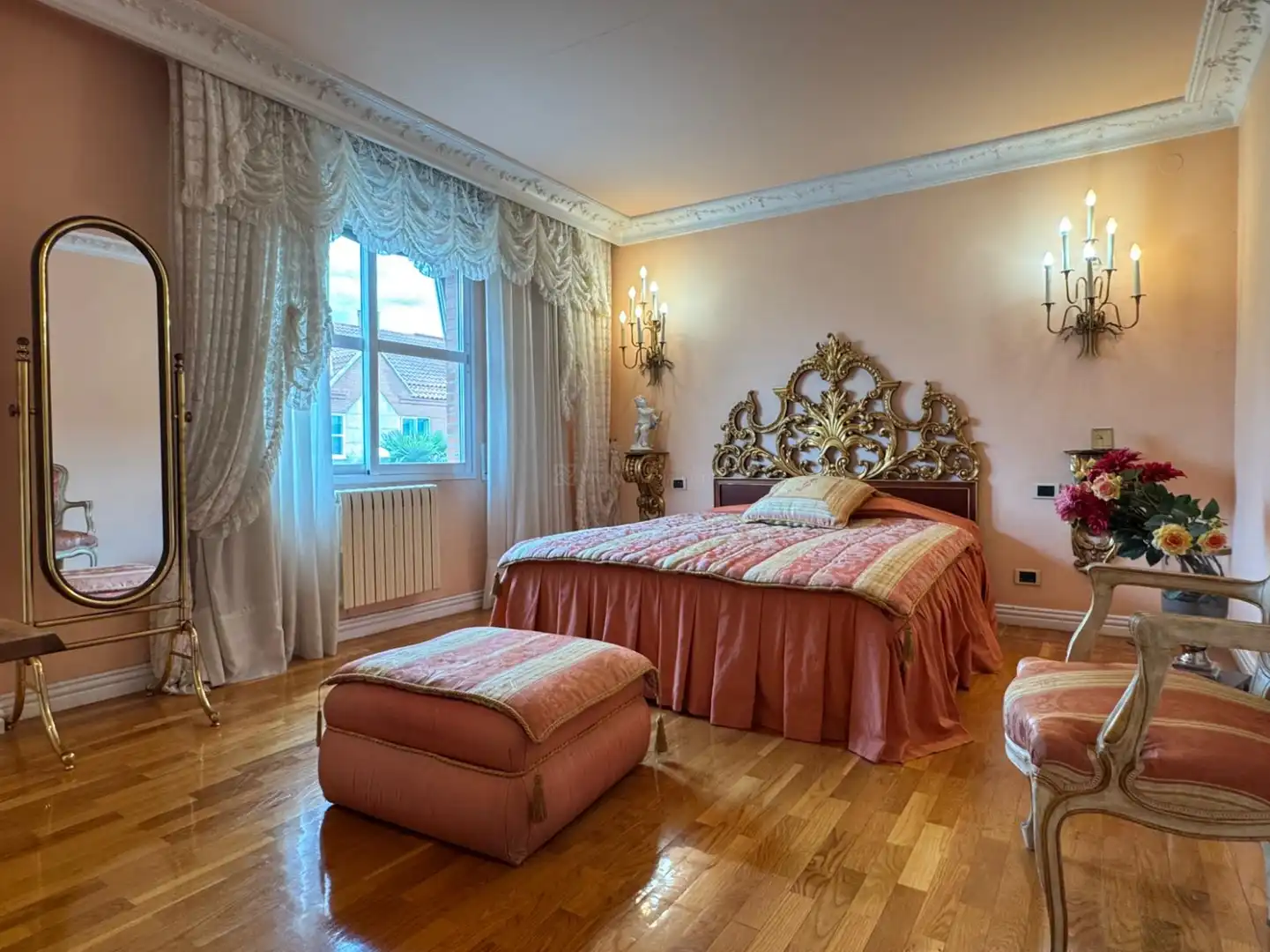 Schlafzimmer von Haus oder Chalet zum Verkauf in  Logroño mit Klimaanlage, Heizung und Privatgarten
