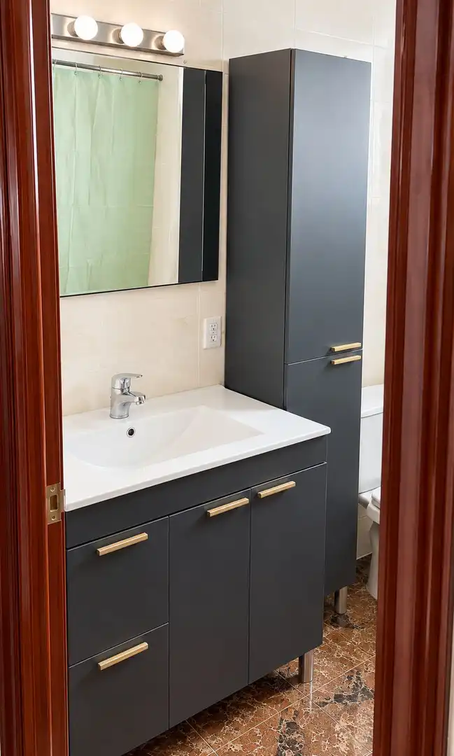 Baño de Piso en venta en Castro del Río, Córdoba