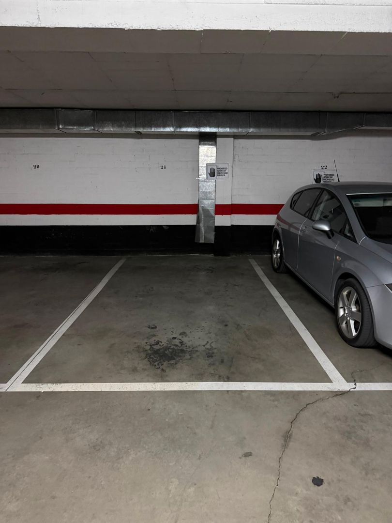 Garage to rent in Calle Zaragoza, 3, La Muela