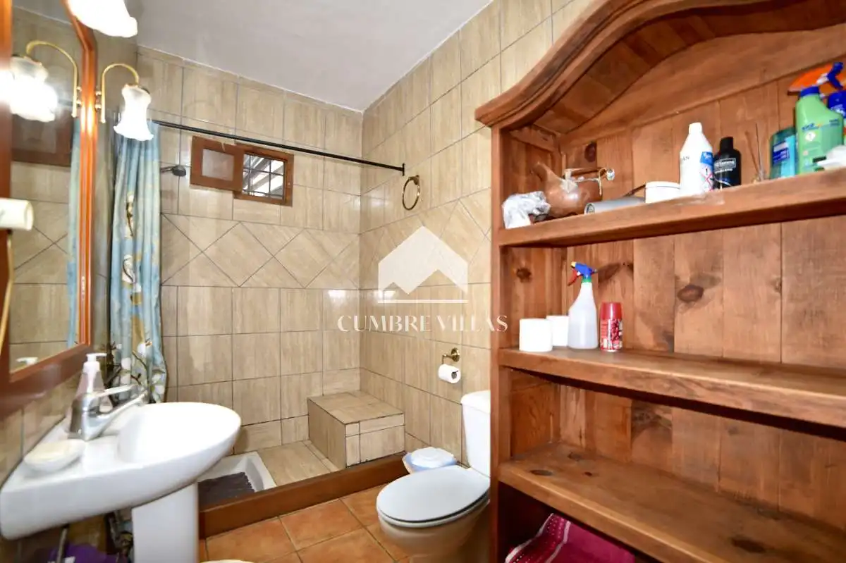 Badezimmer von Country house zum Verkauf in Torrenueva Costa mit Privatgarten, Terrasse und Abstellraum