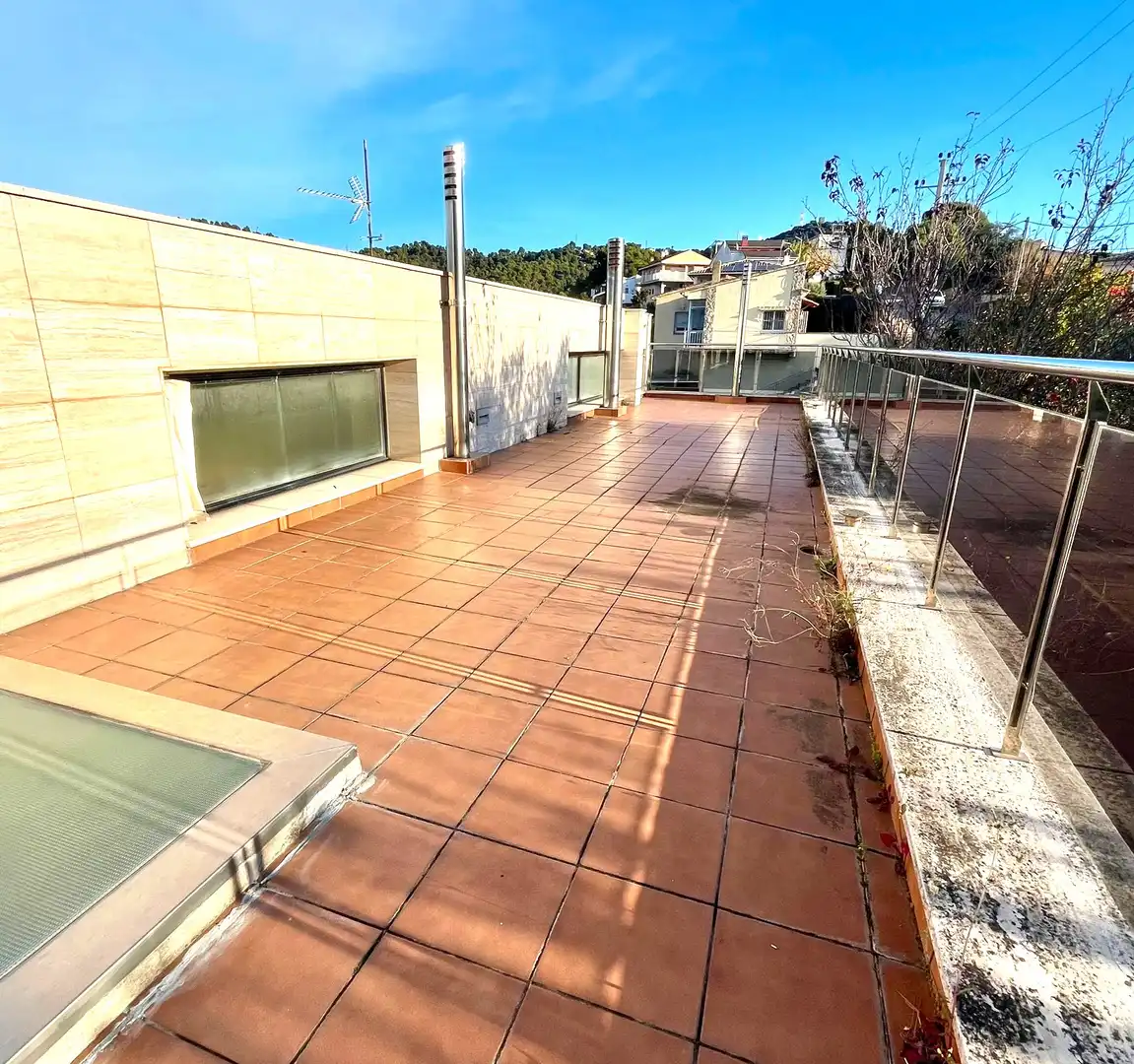 Chalet con terraza en venta en Carrer Mil Fulles, imagen 3