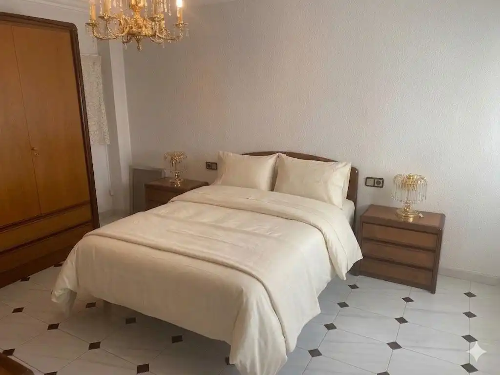 Bedroom of Flat for sale in Silla  with Balcony