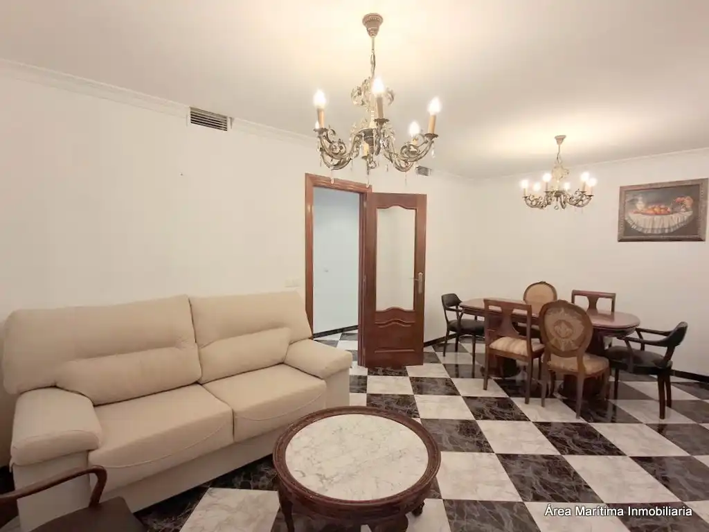 Flat for rent in Carrer d'Ernest Anastasio, El Cabanyal - El Canyamelar