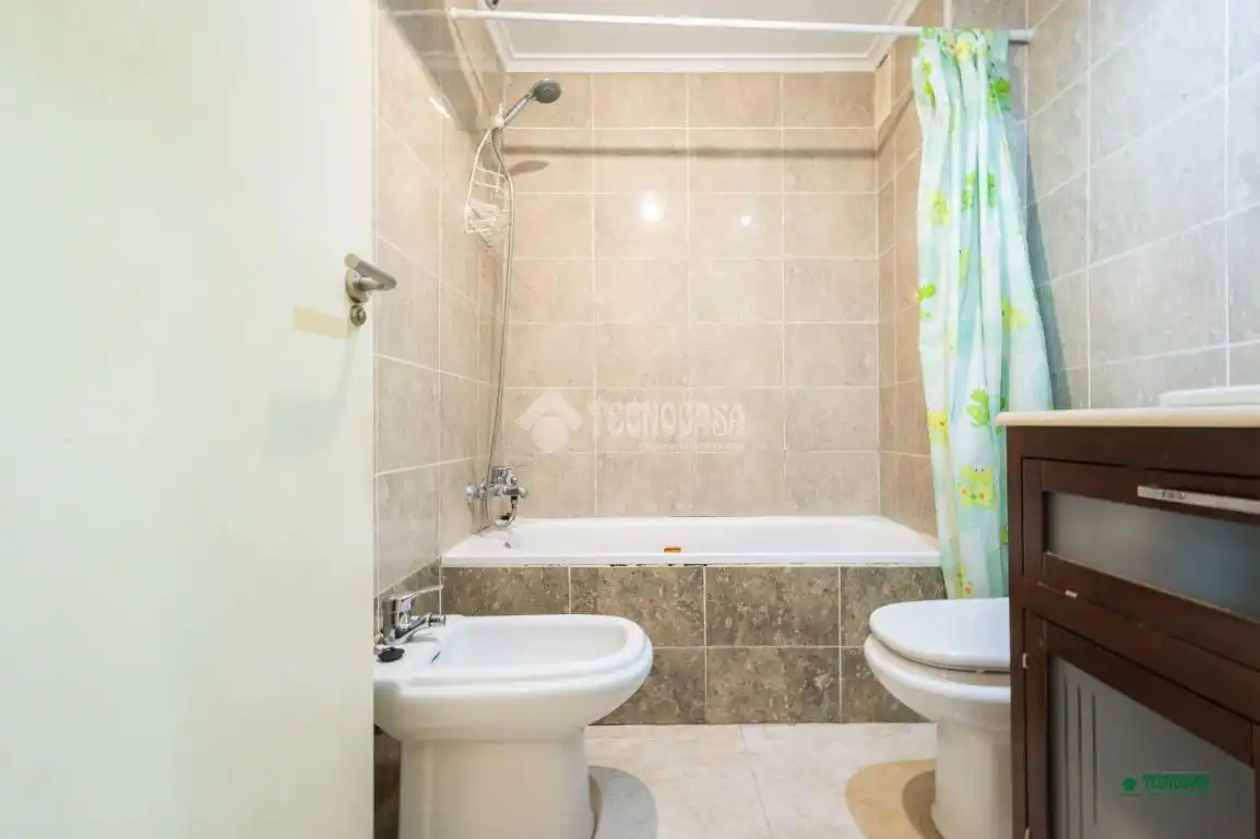 Baño de Piso en venta en Almería con Amueblado
