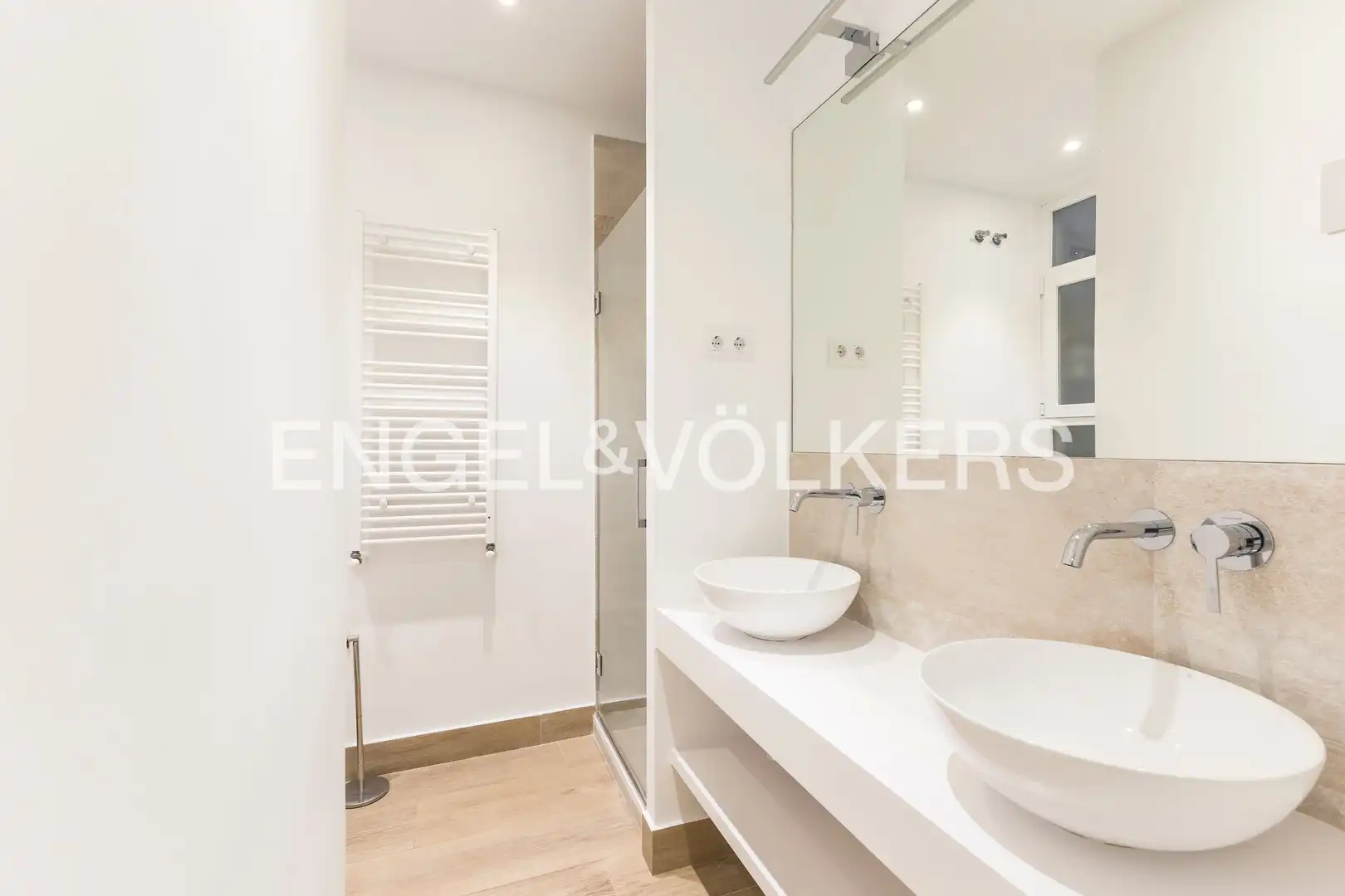 Badezimmer von Wohnung zur Miete in Chamberí