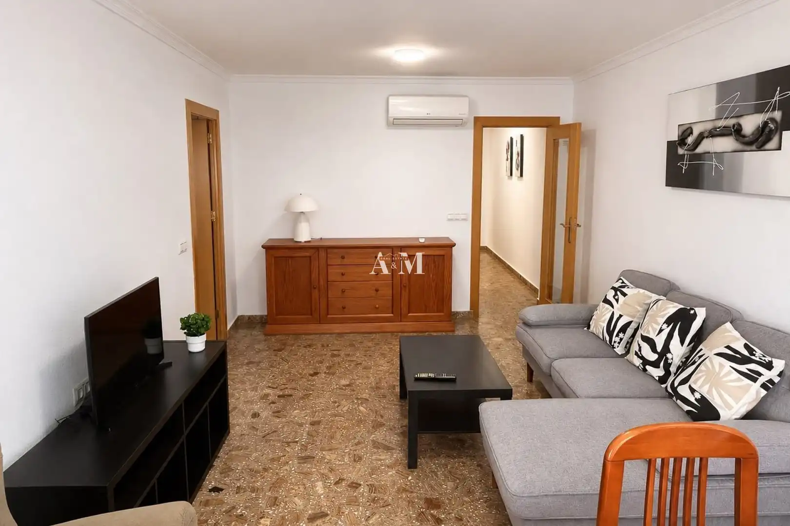 Wohnzimmer von Wohnung zur Miete in Torrevieja mit Klimaanlage, Heizung und Terrasse