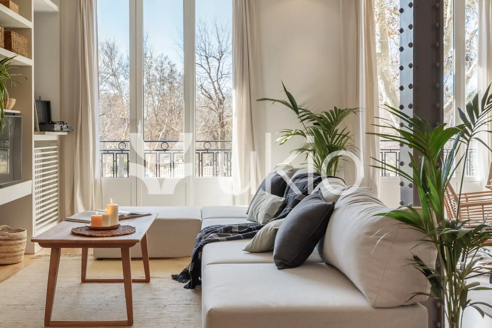 Sala de estar de Apartamento de alquiler en Madrid con Aire acondicionado, Calefacción y Amueblado