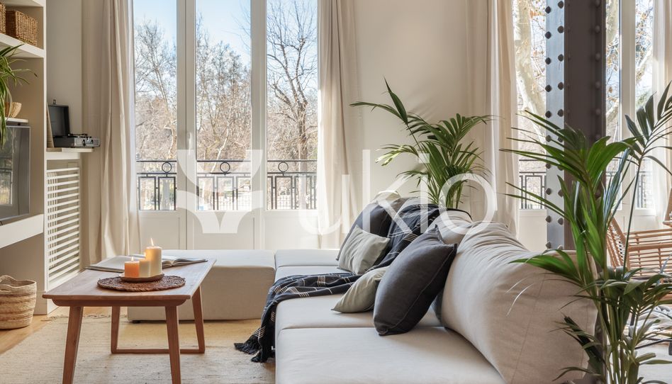 Apartamento de alquiler en Avenida de Menéndez Pelayo, Ibiza de Madrid - Imagen 2