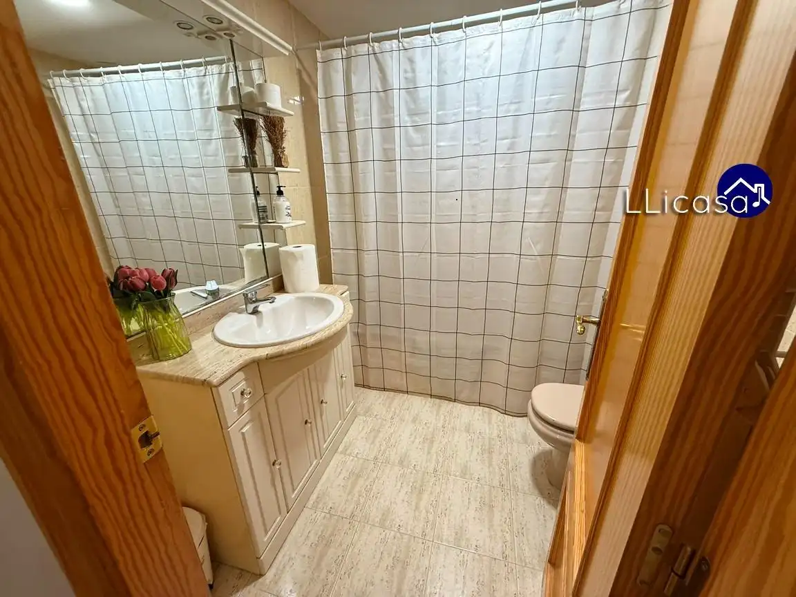 Bathroom of Flat for sale in Benaguasil, Valencia