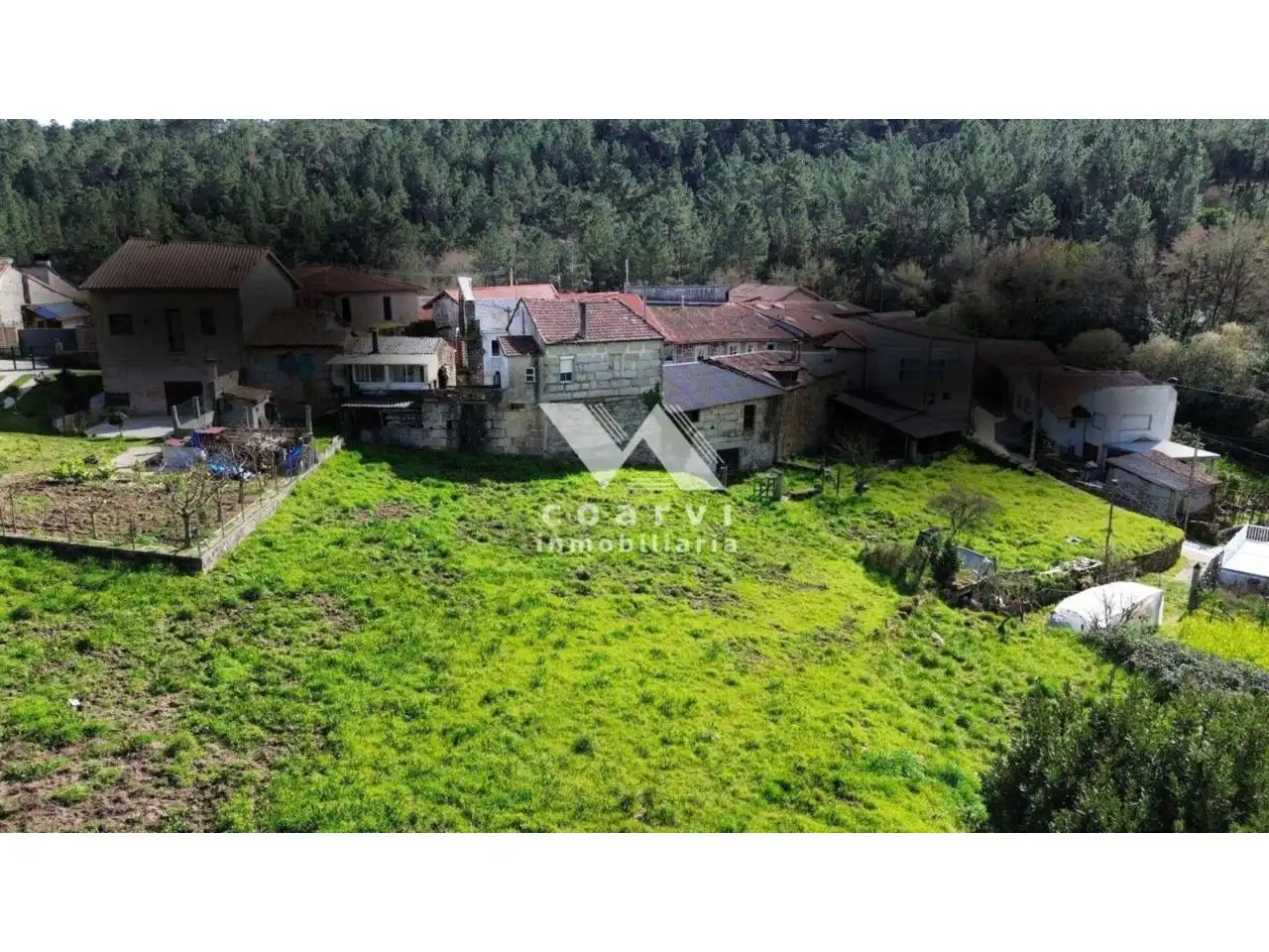Haus oder Chalet zum Verkauf in Barbadás mit Privatgarten